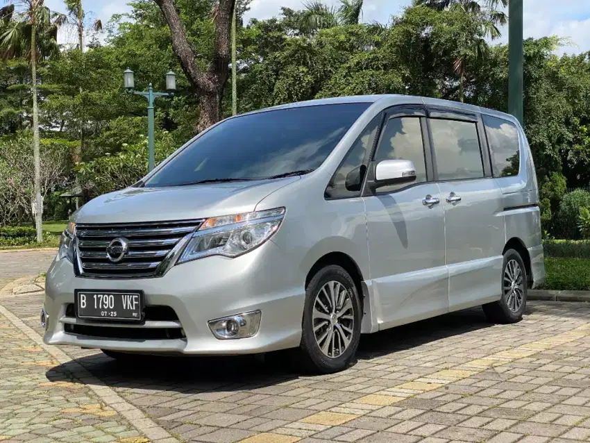 Nissan Serena Highway star at 2015