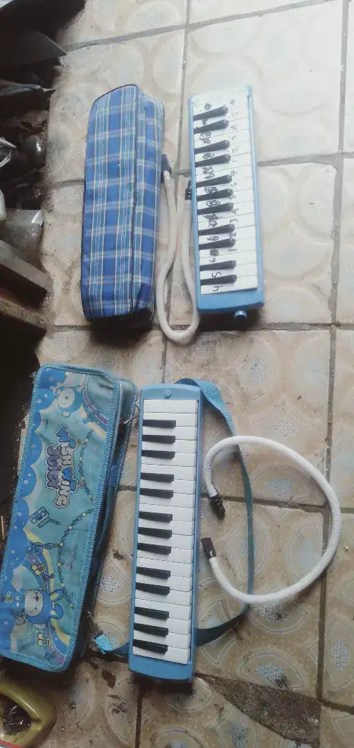 Slhkn plh slh 1 dr pianika utk ank bljr music di sklh kond normal nih