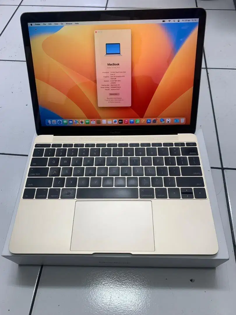 Macbook Air 2017 core i5 Fullset