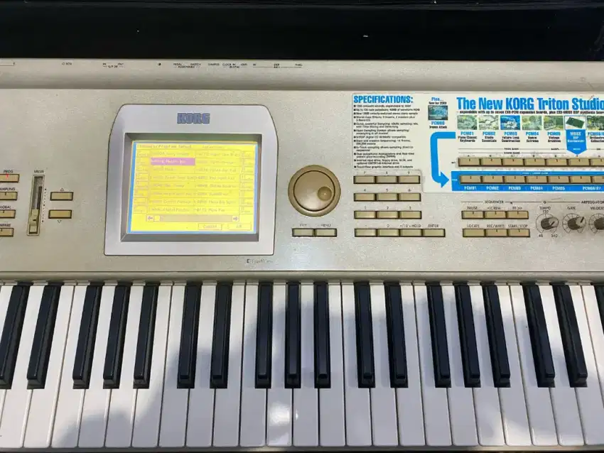Korg triton studio
