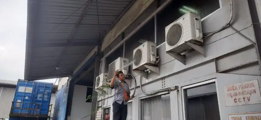 Service AC KULKAS FREEZER SHOWCASE