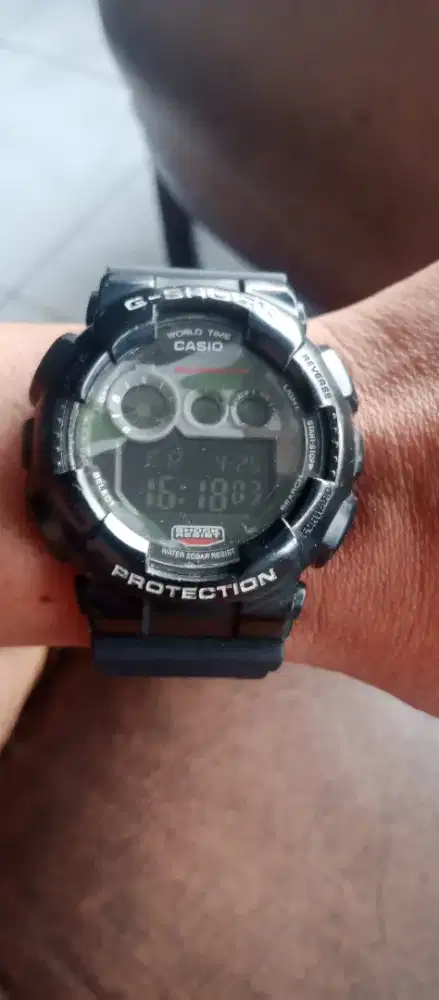 Jam tangan g shock