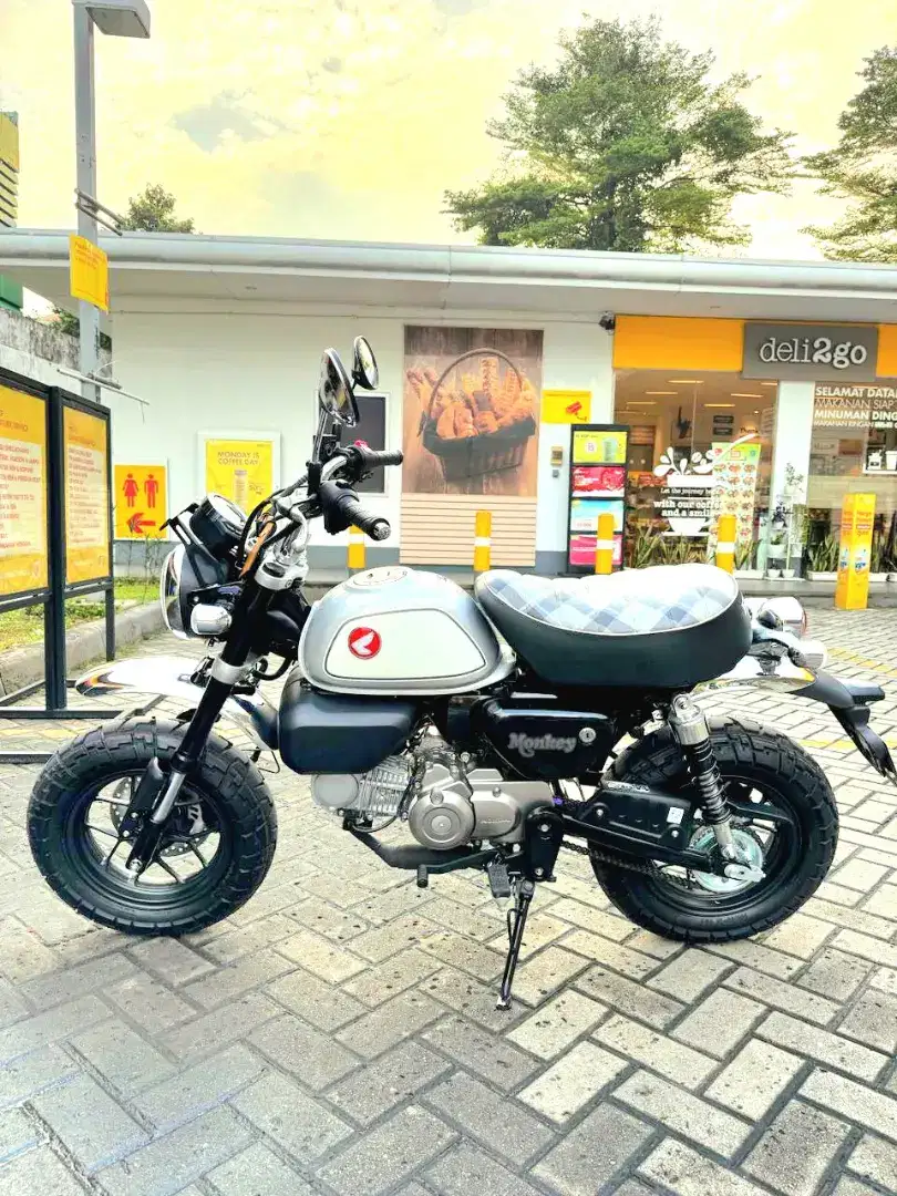 Honda Monkey Warna Langka Khusus Pemakai