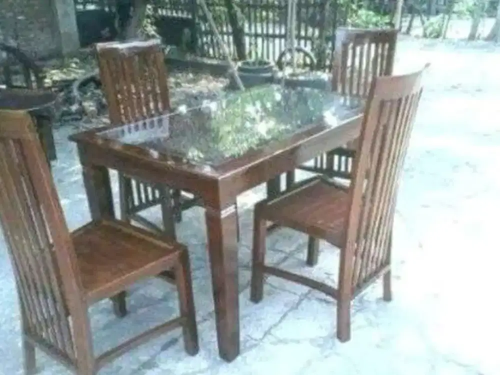 Pesanan castum kayu jati sesuai kebutuhan