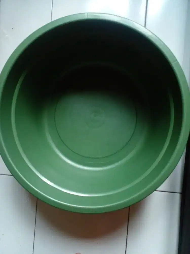 Baskom Plastik.