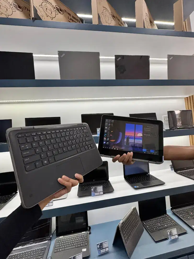 Laptop second no minus bergaransi grat A bisa COD instan jabodetabek