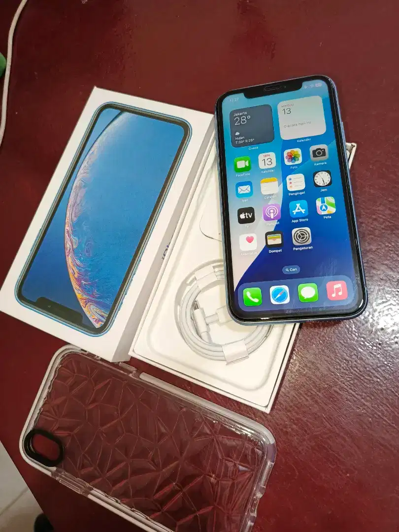 Iphone xr wify onli simstik 64gb