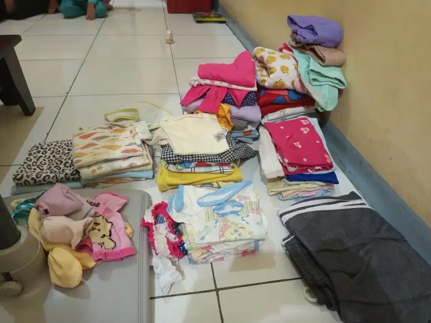preloved baju bayi perempuan