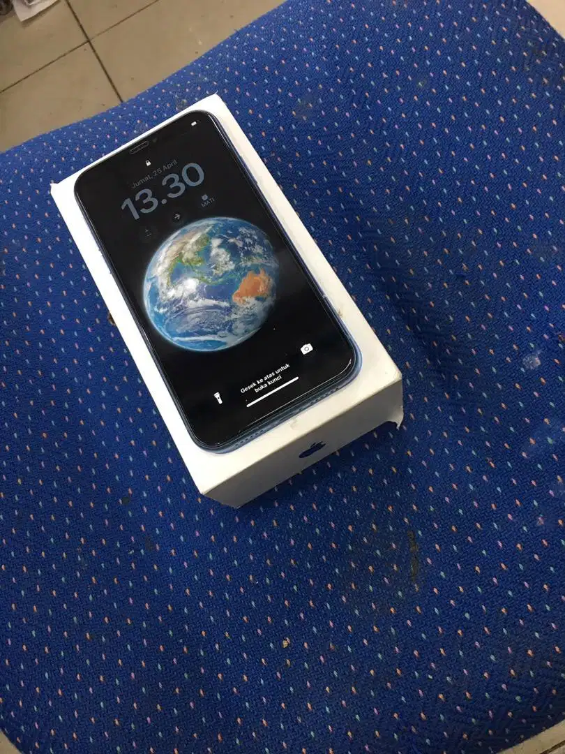 Dijual iphone XR 128gb inter all operator lengkap