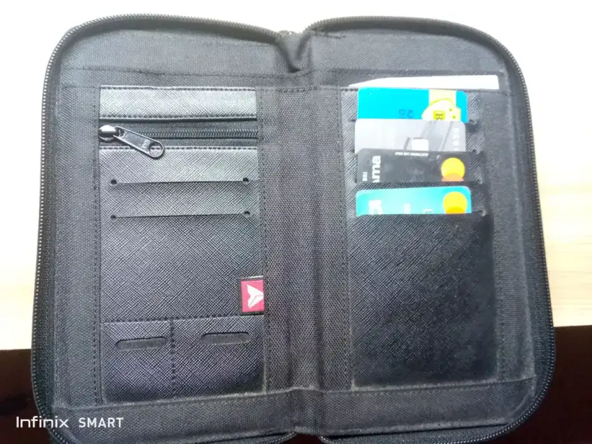 Dompet pria merk avtec