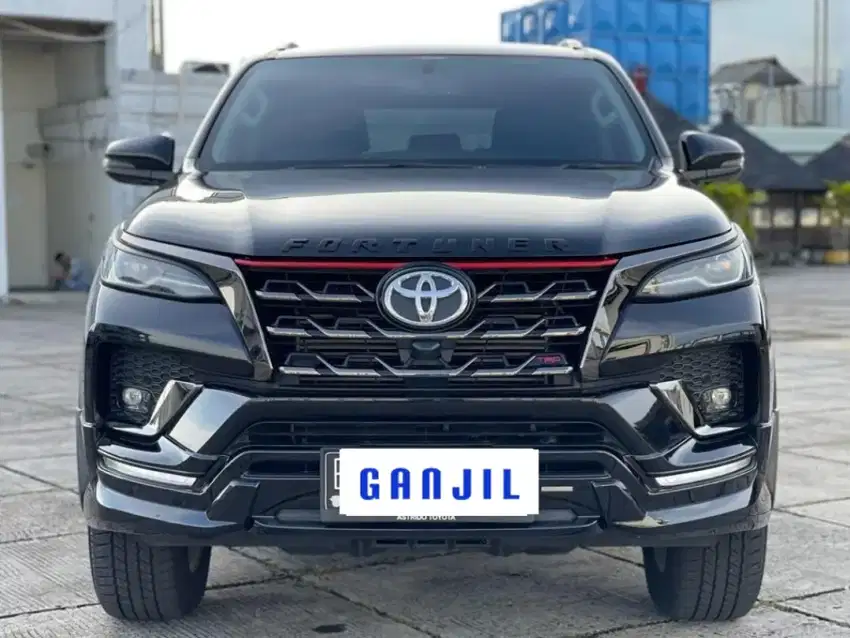(Grezz) Toyota Fortuner VRZ TRD AT 2021 Tgn1 Tdp Bisa 35jt