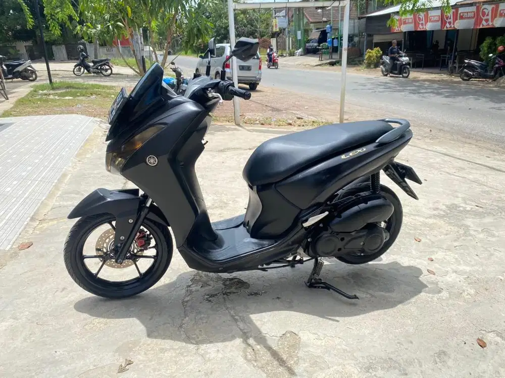 Di jual yamaha lexi tahun 2020