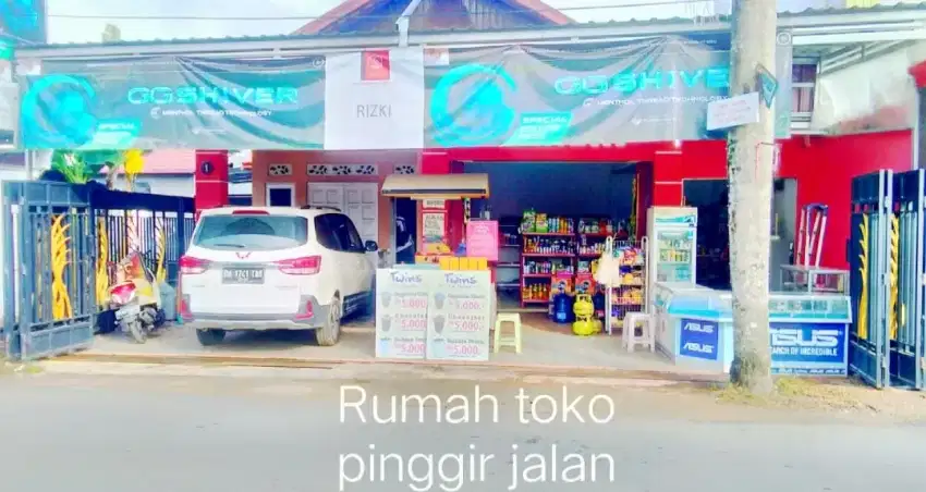 Dijual rumah dan toko pinggir jalan strategis