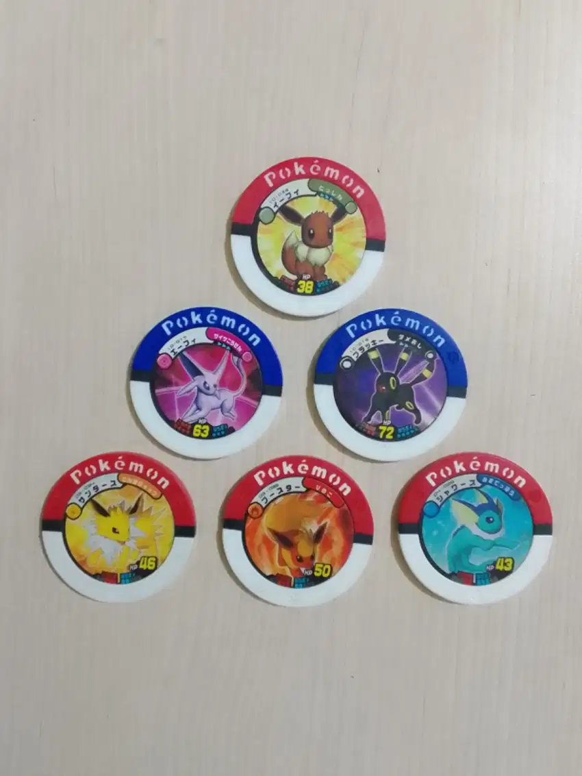 Battrio Coin set Pokemon Eeveelutions