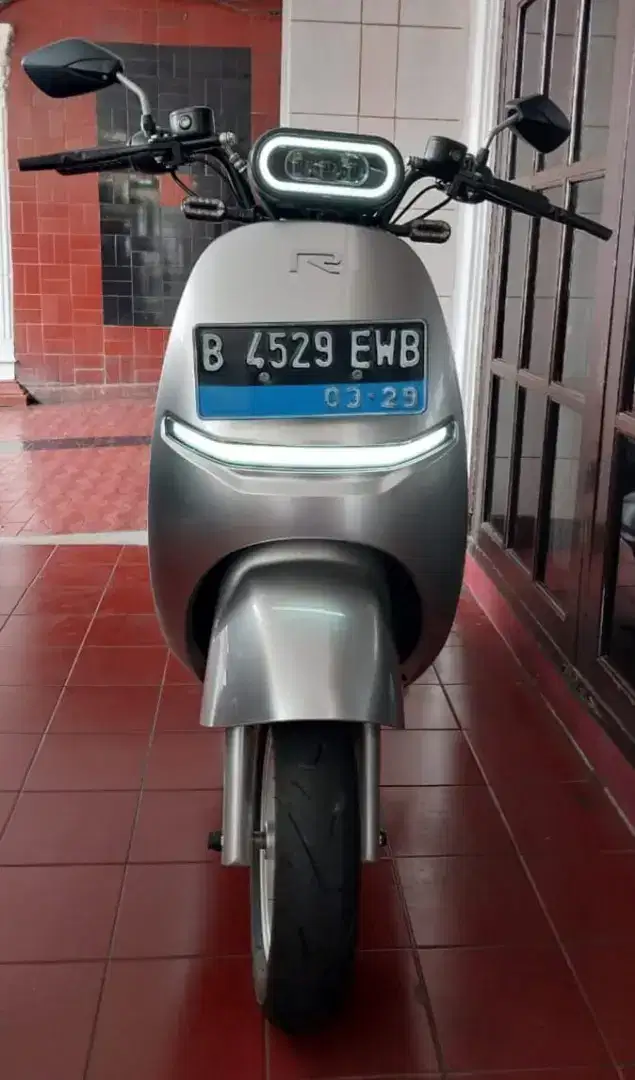 Motor Listrik Rakata 2024 Sangat Gresh