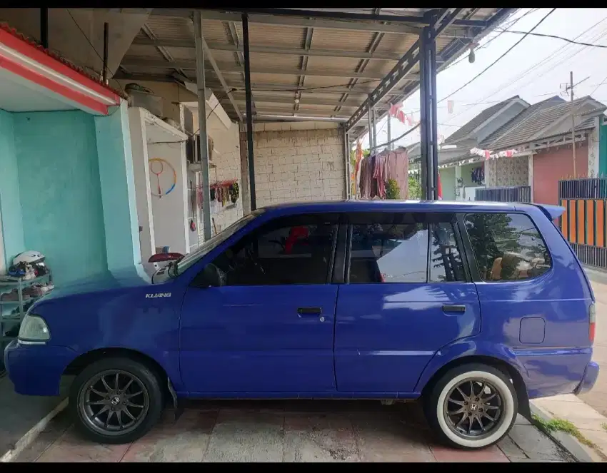 Kijang Kapsul SSX 97