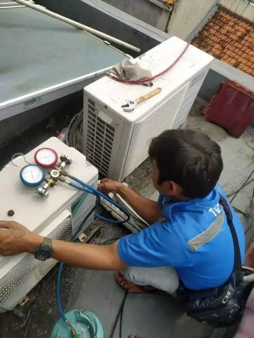 Perbaikan ac bocor,ac netes,servis ac tidak dingin,bongkar pasang ac