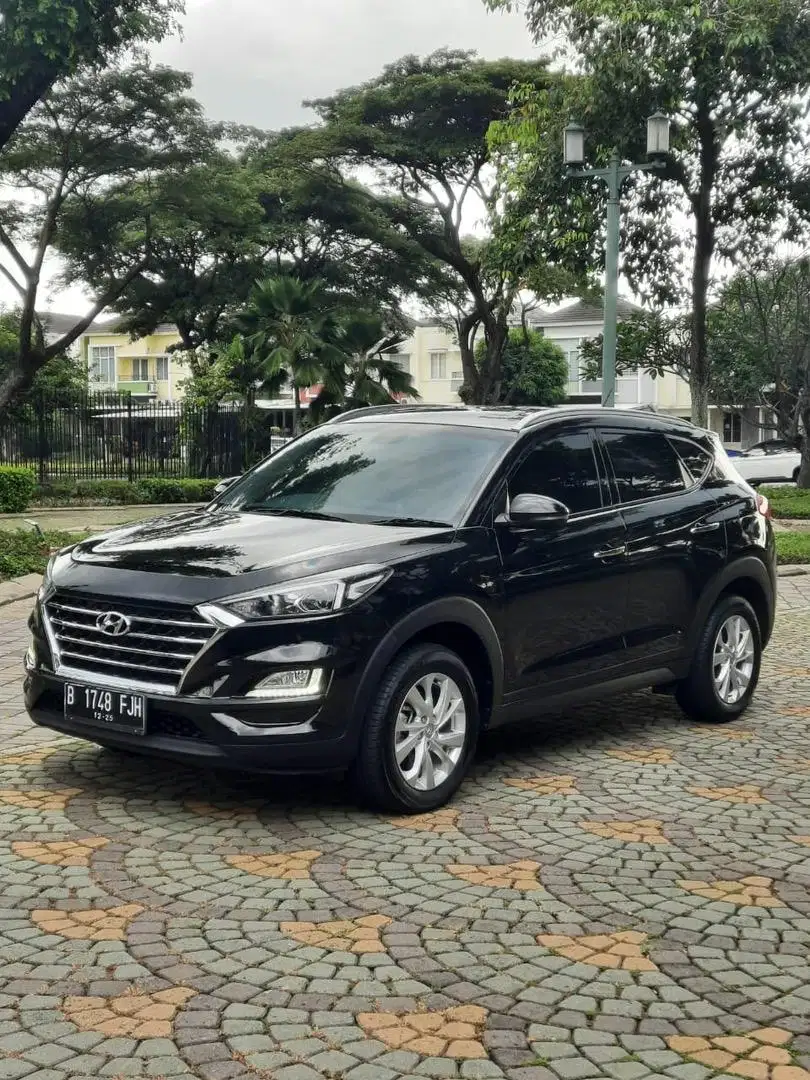 LOW KM MULUS TERAWAT LIKE NEW ! Hyundai Tucson Bensin 2.0 GLS AT 2020