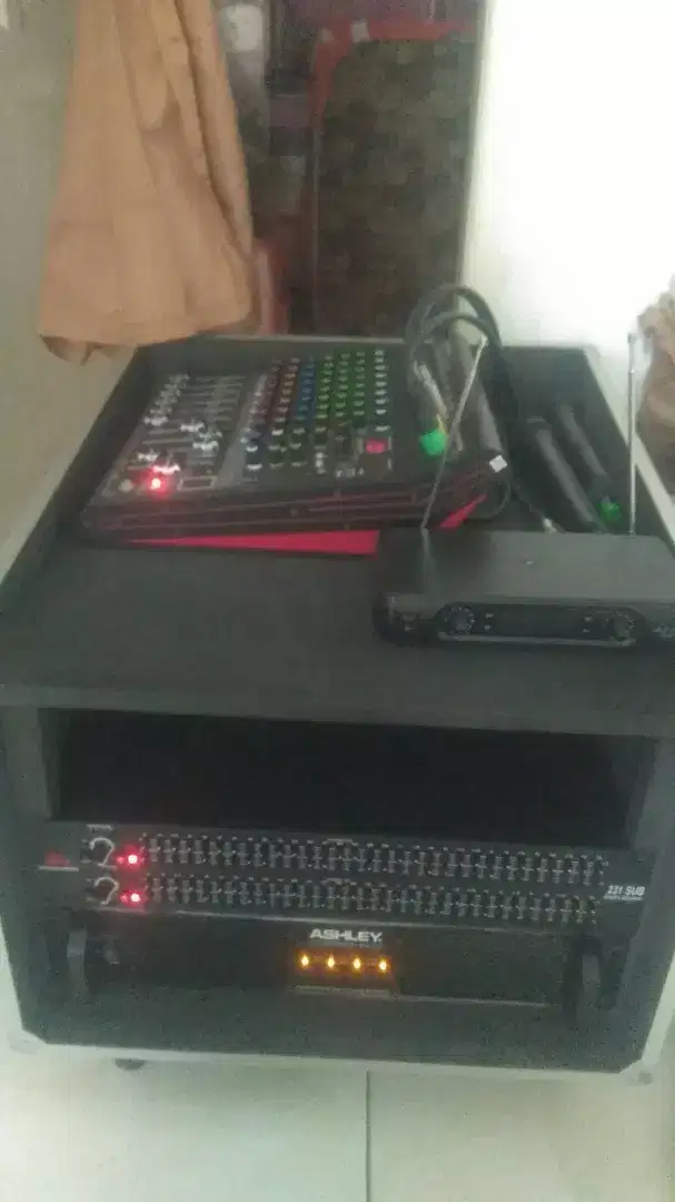 Di jual 1 Paket Sound System Karaoke