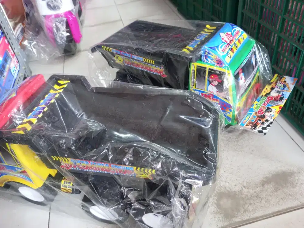 Mainan Anak Truk Tronton