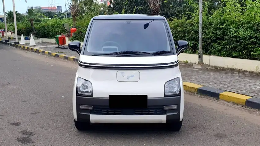 Wuling Air EV Standard Range Listrik 2023 NIK 2022 Like New Low KM