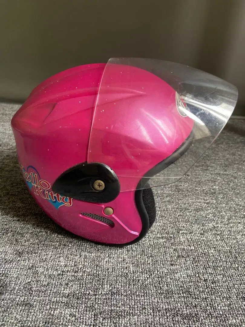 Helm anak 3-5 tahun