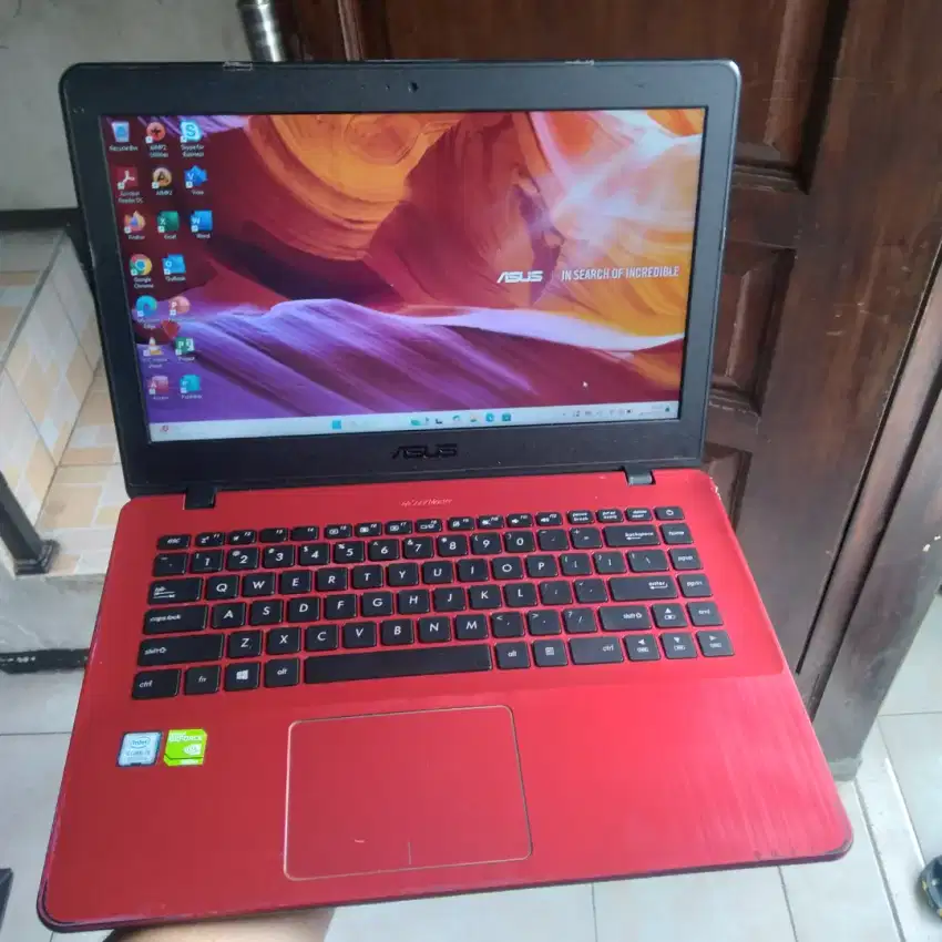 Asus A442U i5-8250/8/256 DualVga Gaming Render