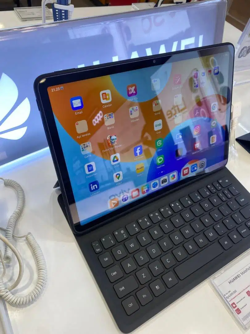 HUAWEI MATEPAD 11.5 R include Kayeboard cicilan 0%