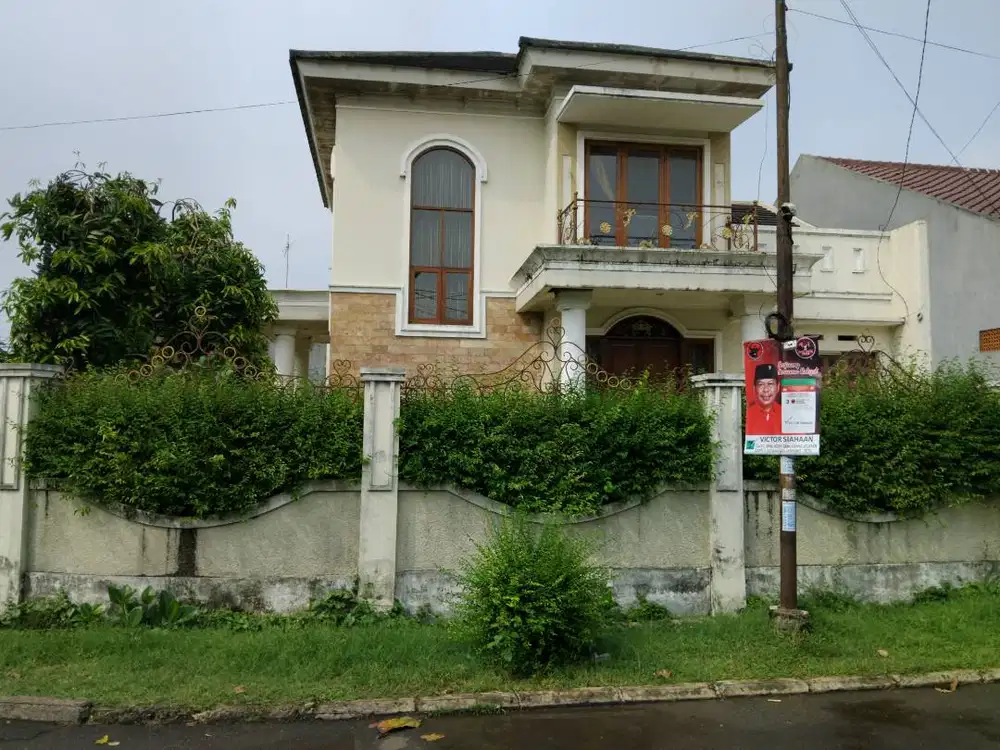 Turun Harga Rumah Hoek Luas, Murah dan Strategis, Griya Loka BSD