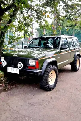 Jeep Cherokee 1997 Bensin