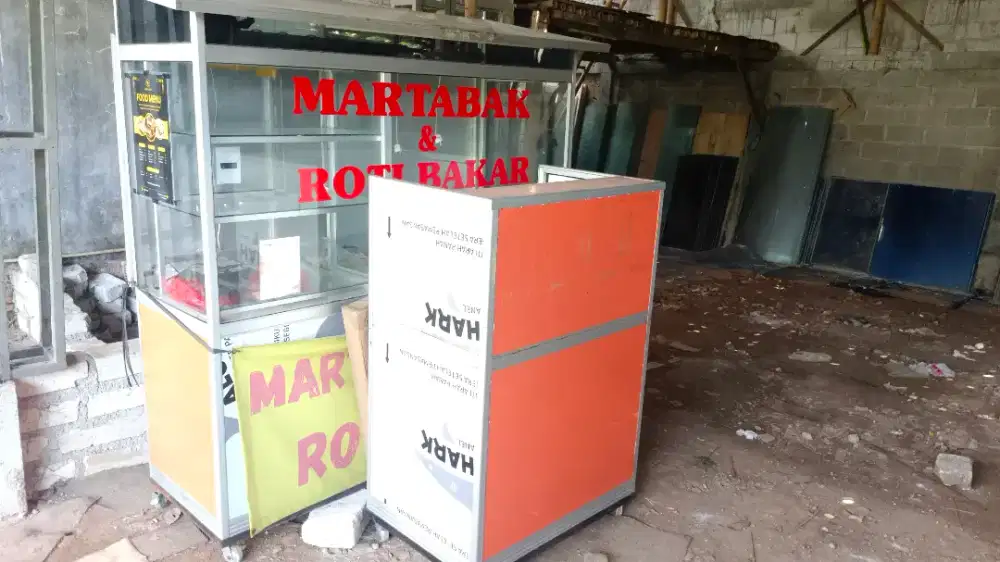 Gerobak etalase usaha