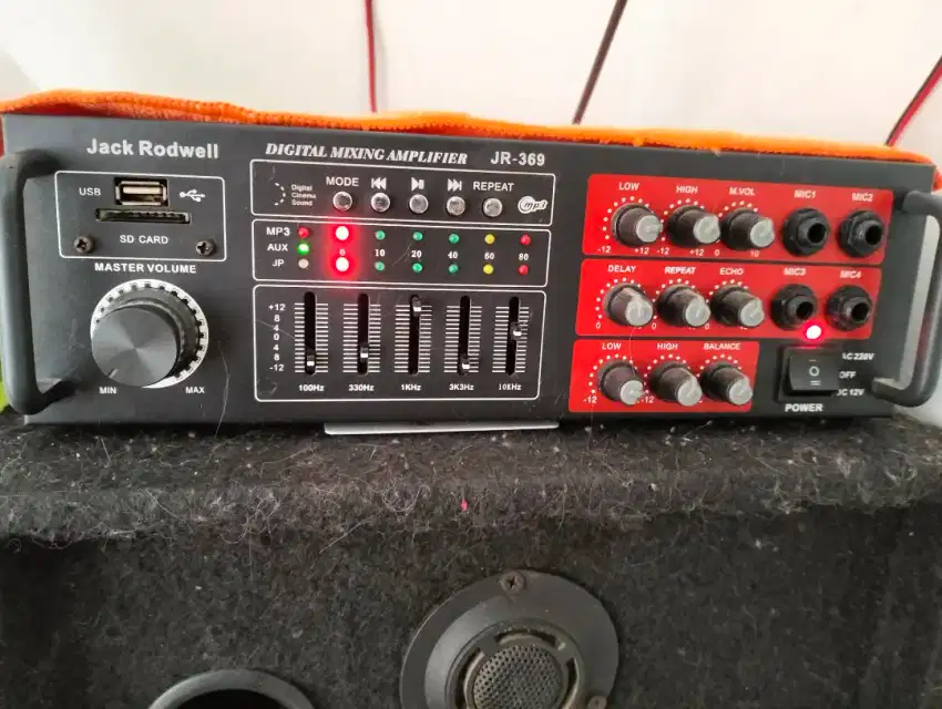 satu set speaker+mixing amplifier JR-369 jack rodwell