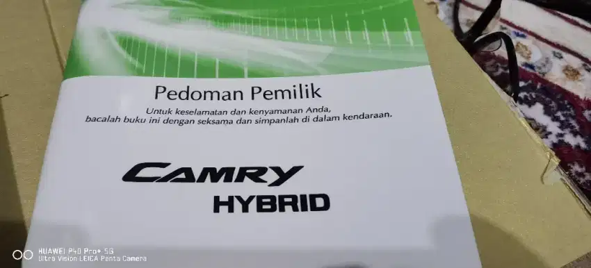Buku Manual Toyota Camry Hybrid 2015 sampai 18 Manual Book original