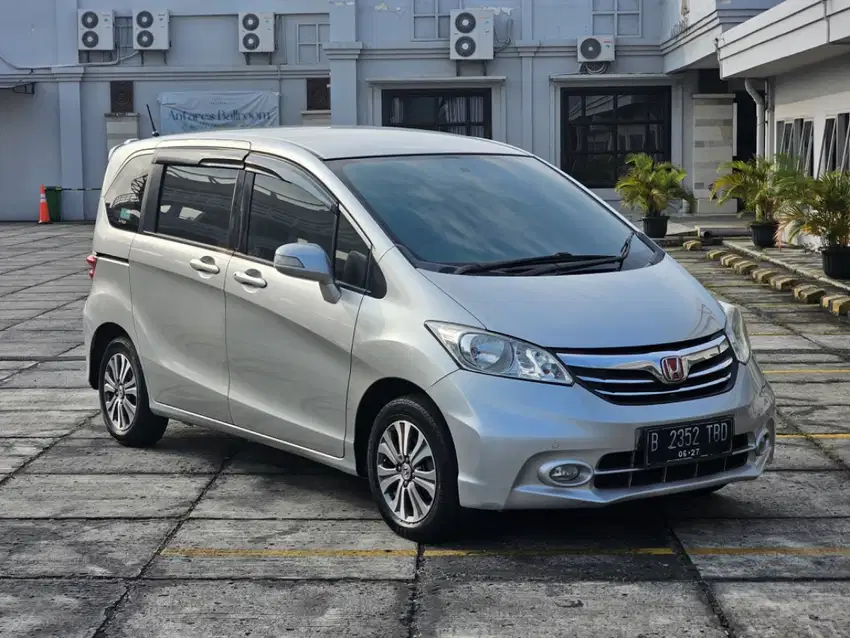 HOT DEALS ! KM 116.000 PAJAK 6/2026 HONDA FREED PSD 2012 SUPER MURAH
