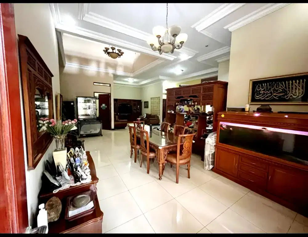 Jual Rumah + Furnished Di Cluster Batununggal Posisi Di Hook