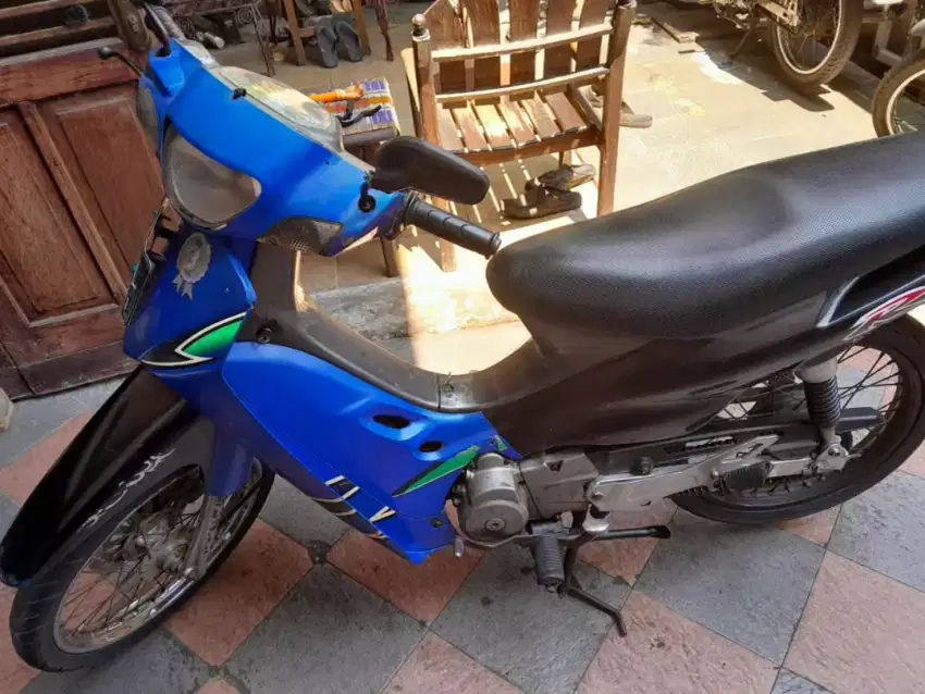 Suzuki Shogun R 2002