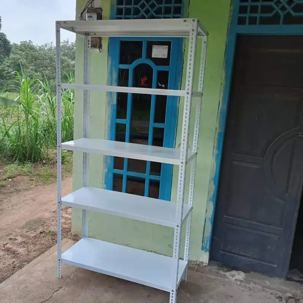 Rak gudang serbaguna