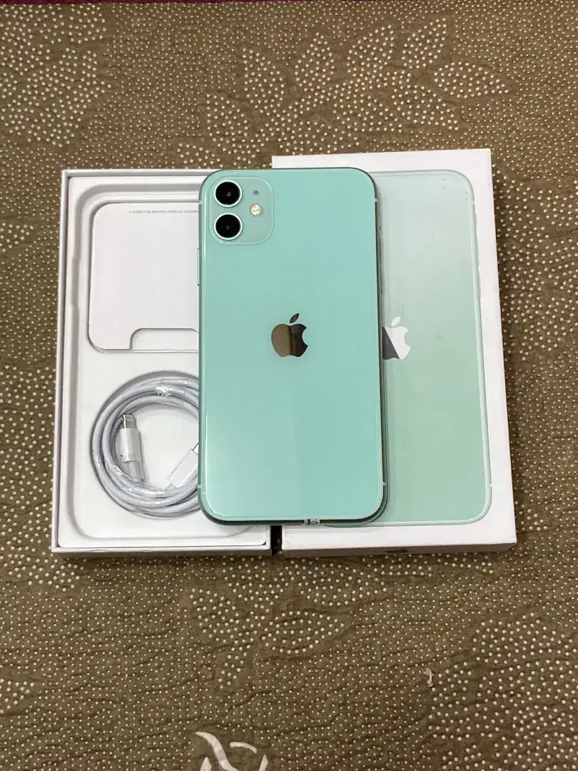 Second iphone 11 128gb inter all op mulus lengkap
