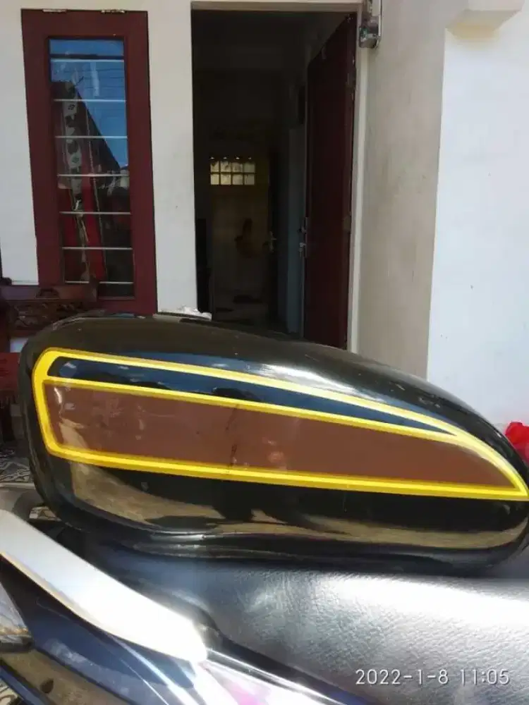 Tangki honda cb 125