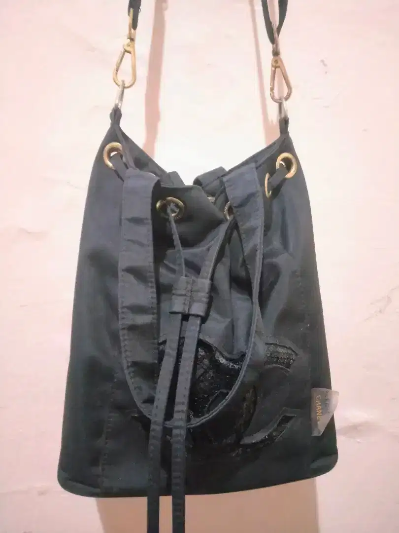 Preloved bag serut cendol VIP black sequin