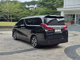Toyota Alphard 2022 Bensin