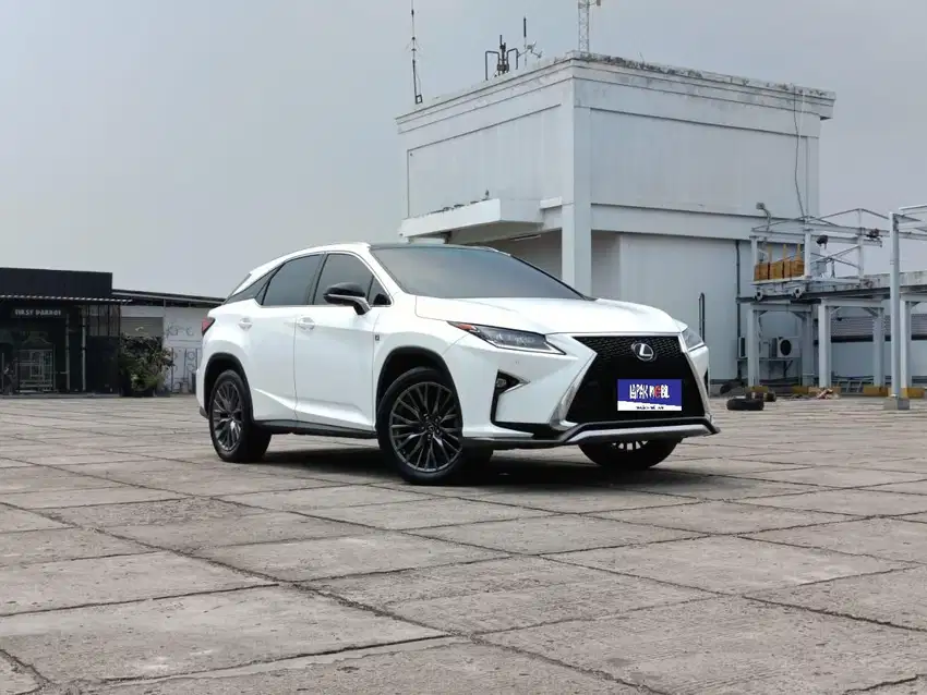 Ready !!! Lexus RX300 RX 300 2.0 F Sport AT 2018 Putih KM 51RB