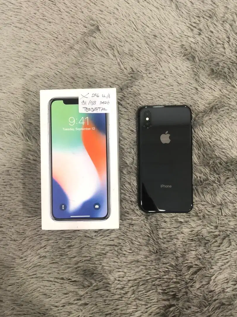 IPhone X 256GB Gray mulus Fullset BH 91% 3Utool 98 Sinyal Permanent