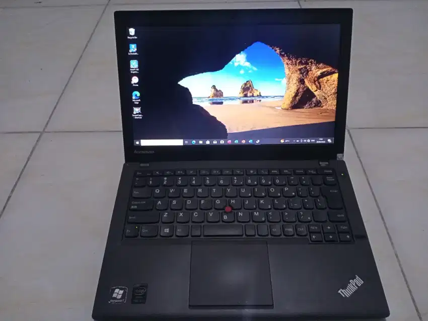 Lenovo thinkpad x240 core i5 no minus ngebut