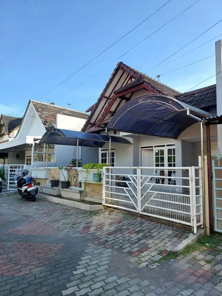 Rumah Strategis di Green Garden dekat Mirota Godean