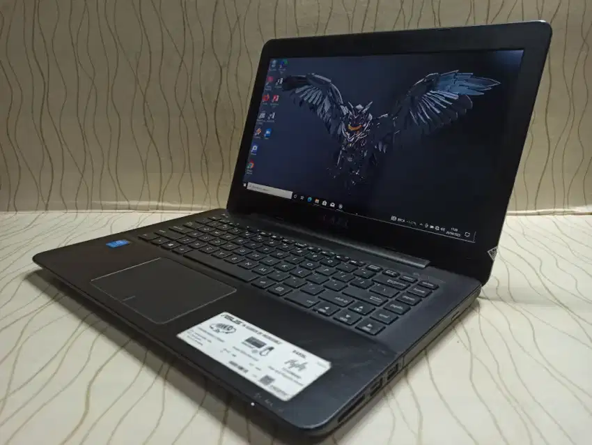 Laptop pelajar /sekolah.. Asus X455L Core i3 Gen4 /10 GB /128 GB