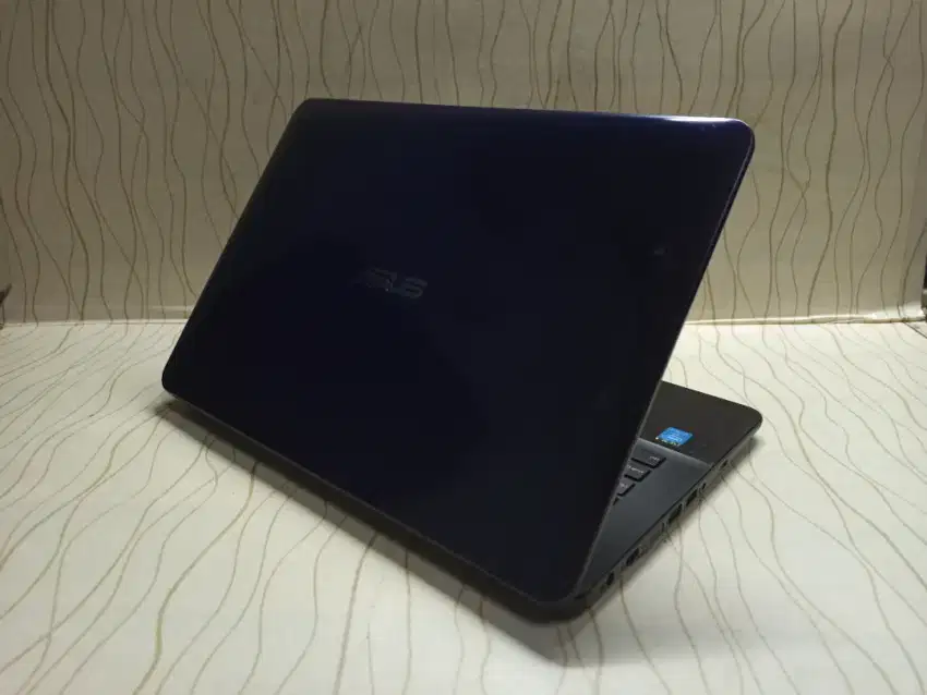 Laptop pegawai /pelajar.. Asus X455L Core i3 Gen4 /10 GB /128 GB