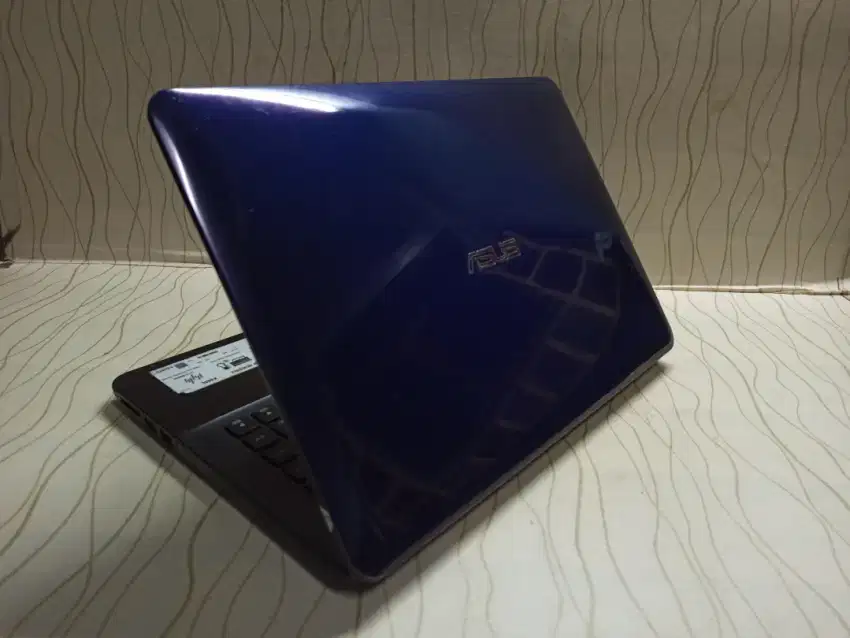 Laptop pegawai.. Asus X455L Core i3 Gen4 /10 GB /128 GB