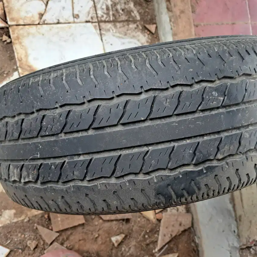 Ban mobil 235 60 17 maxxis 1pcs