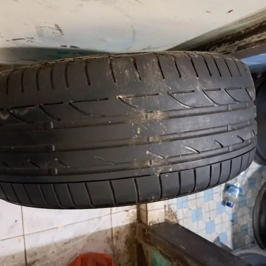 Ban 225 50 17 bridgestone potenza rft